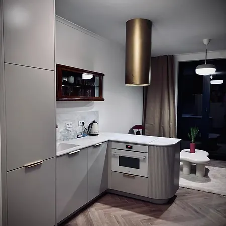 White Glove Deluxe Baltycka - Port Warminski Apartman Olsztyn